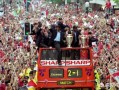谁还记得曼联20年前的三冠王？为什么被称为是最神奇的三冠王？