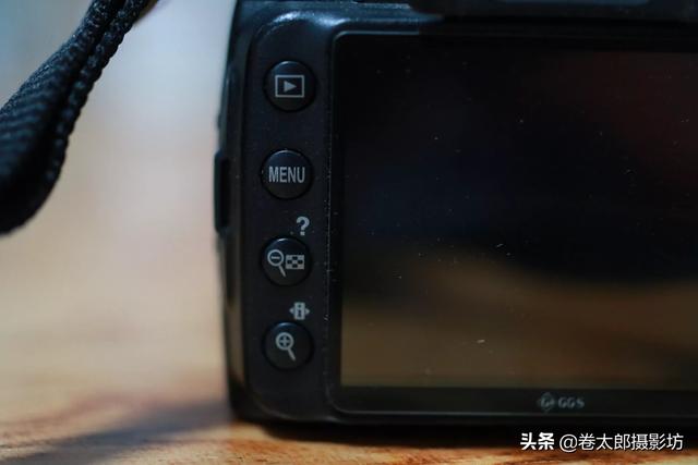 尼康D3200这种入门级单反，在使用起来是什么感觉？-第4张图片