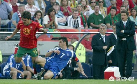 2004年欧冠发生了什么？为什么冠军居然是葡萄牙波尔图队？-第2张图片