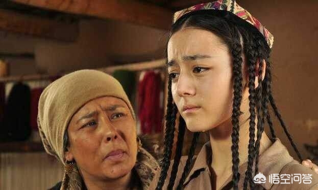 有哪些女明星刚出道时皮肤黑黄，后来突然变很白很白？-第6张图片