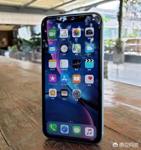 为什么iPhoneXR爆降1500，大呼真香。mate20降价500，却如此招黑？-第3张图片