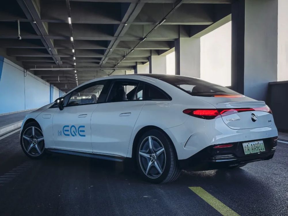 奔驰eqc和蔚来es8，奔驰eqe是什么样的车-第4张图片