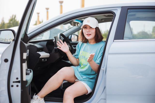 吉利新能源轿车 帝豪价格，吉利新能源轿车 帝豪多少钱-第5张图片