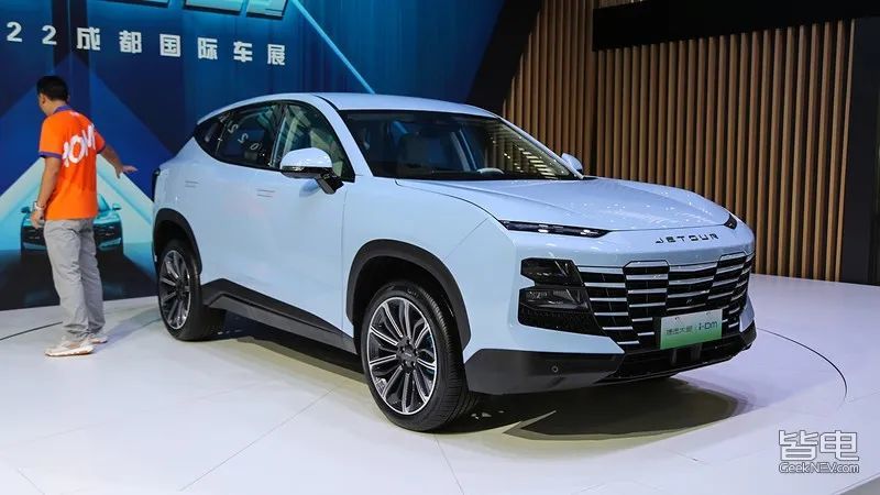 全新混动汉兰达试驾视频，捷途油电混合动力汽车-第13张图片