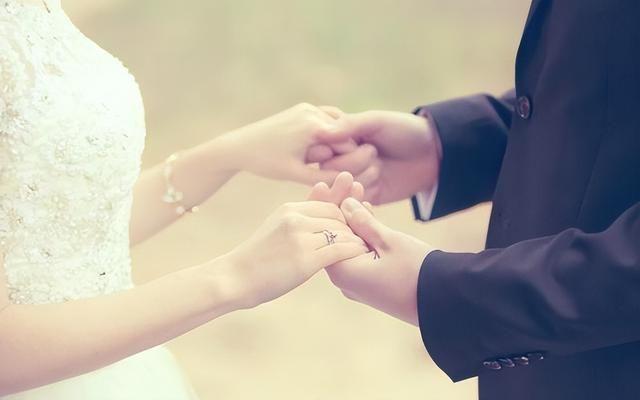 36岁大龄剩男结婚一个月，36岁大龄剩男结婚一年-第1张图片