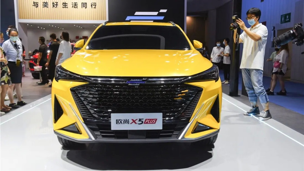 2021成都车展起亚，起亚狮跑老款改新款大灯-第15张图片