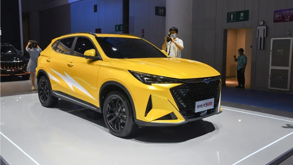 2021成都车展起亚，起亚狮跑老款改新款大灯-第18张图片