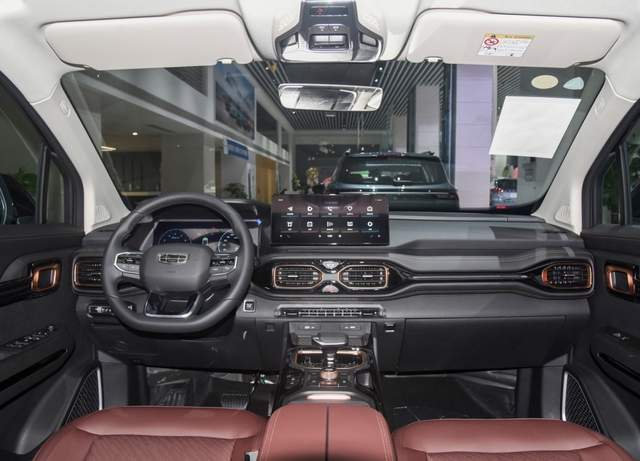 最不保值的中型suv，15万以内口碑最好的中型SUV车-第2张图片