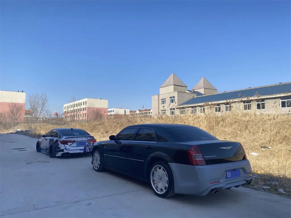 克莱斯勒300C 改装，克莱斯勒300c改装排气-第9张图片