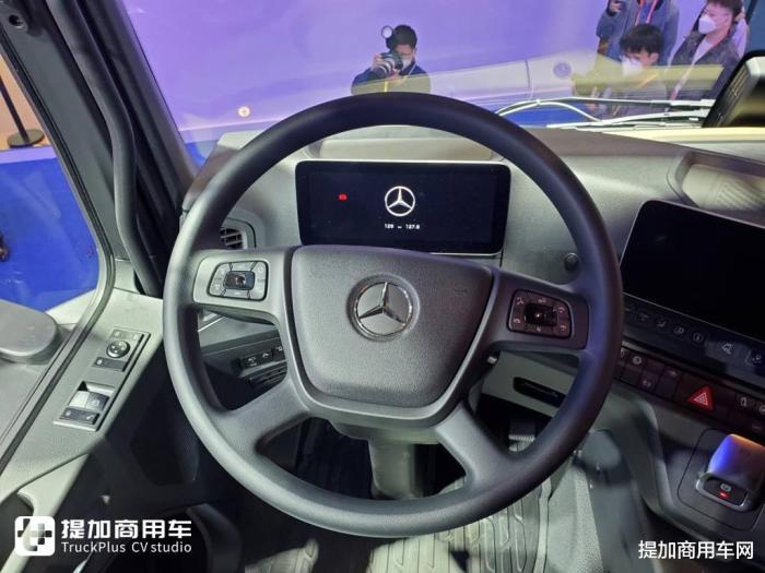 奔驰牵引车550马力，牵引车350马力能拉多少吨-第30张图片