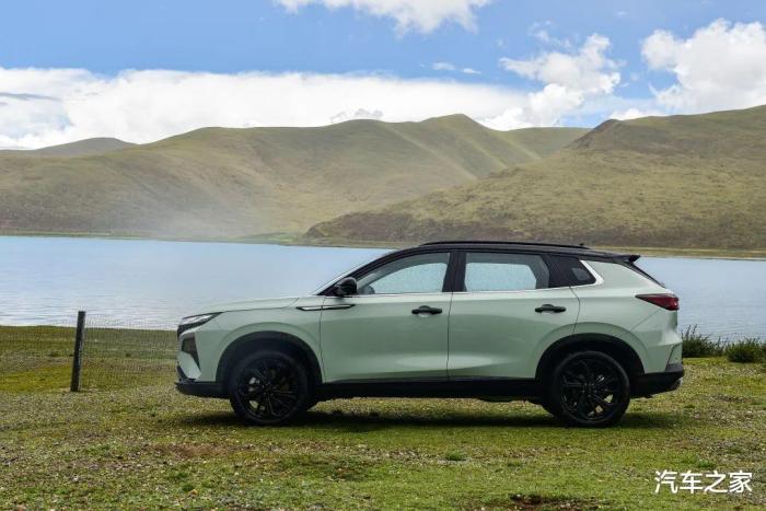 普通suv百公里油耗，中大型suv50万左右-第2张图片