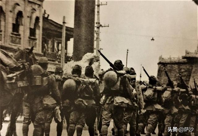 二战时，日军的行军背包到底有多重要，为什么他们作战时也不会暂时放下来？-第3张图片