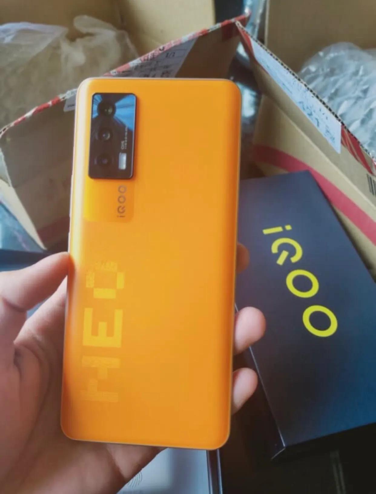 高性价比的高性能手机，iQOO Neo5能否“独当一面”？-第3张图片