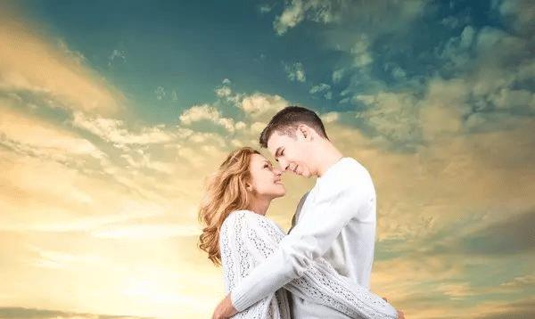 属羊的姻缘在哪个方向，属羊人的婚姻感情如何-第3张图片