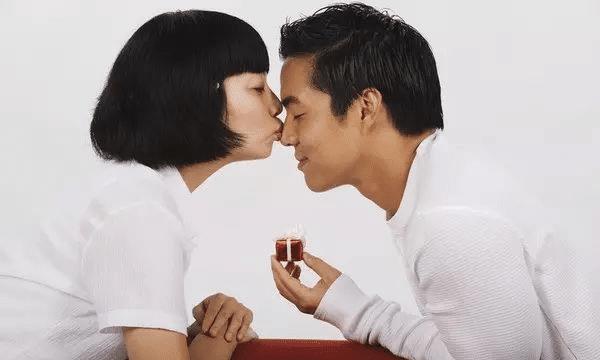 属羊的姻缘在哪个方向，属羊人的婚姻感情如何-第1张图片