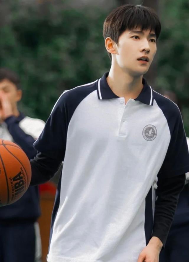 盘点高颜值90后校园男主文，盘点高颜值90后校园男主小说-第20张图片