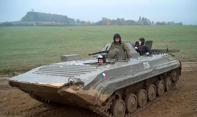 捷克OT90步兵战车，捷克军团的装备和历史-第4张图片