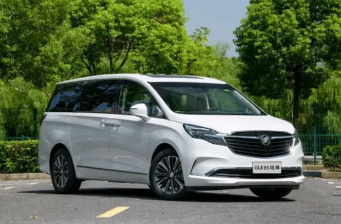 别克GL8 2016，第一代别克gl8原型车-第5张图片