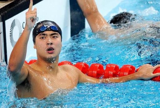 中国游泳最年轻的小将，游泳小将15岁获八连冠-第2张图片