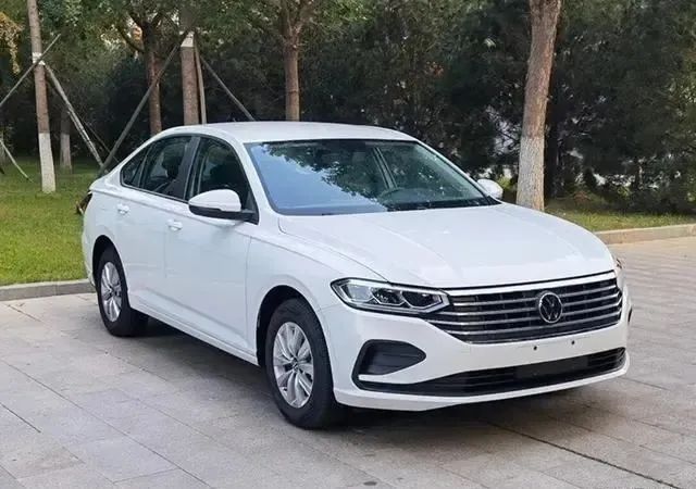 又一批新车换装大众标志，大众全新一代tiguan-第4张图片