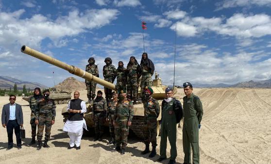 印度媒体报道中国阅兵，印媒中印均向边境增兵-第2张图片