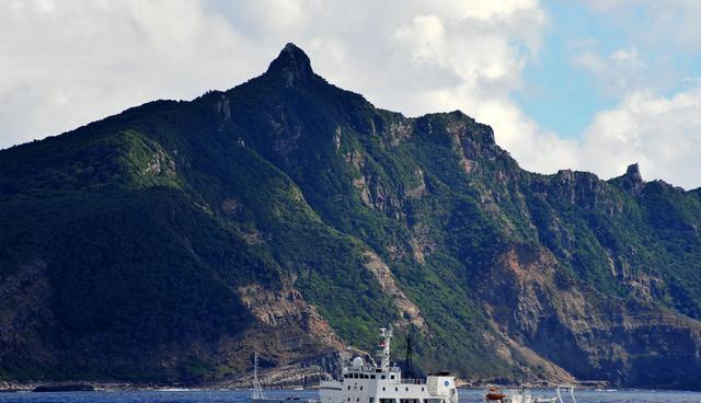 在钓鱼岛中国和日本打起仗来了，今日日本钓鱼岛攻打中国海军-第2张图片
