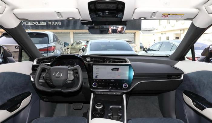 雷克萨斯纯电动suv价格，雷克萨斯电动车suv-第4张图片